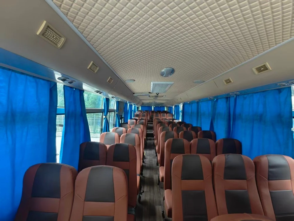 Autobús diésel usado Yutong de 12 m