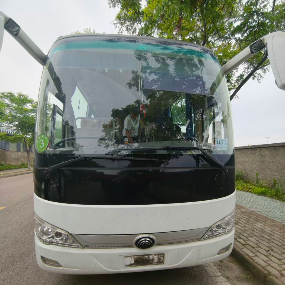 Autobús diésel de segunda mano Yutong de 10 m