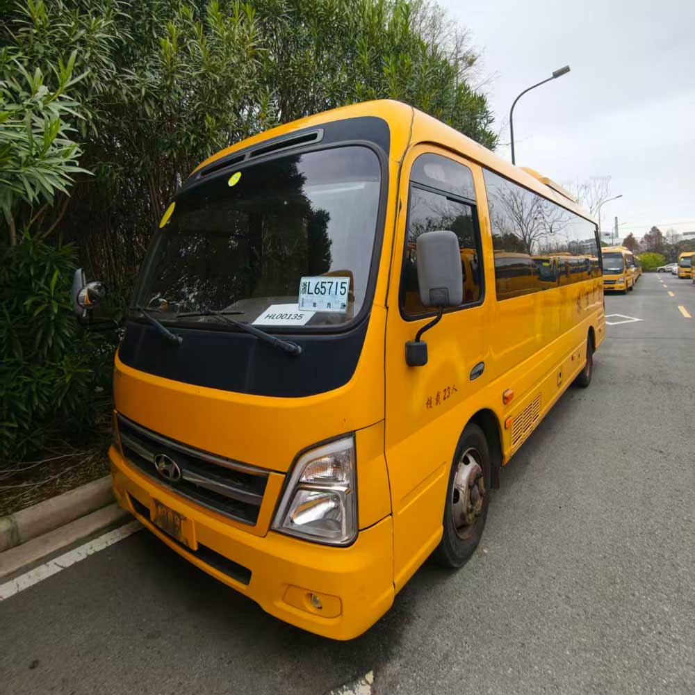Autobús Hyundai Kangendi 23 Plazas Diesel Autobús usado