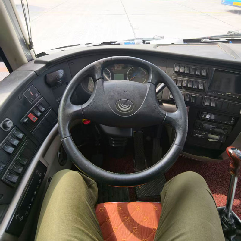 Yutong 59 asientos de autobús diésel de segunda mano