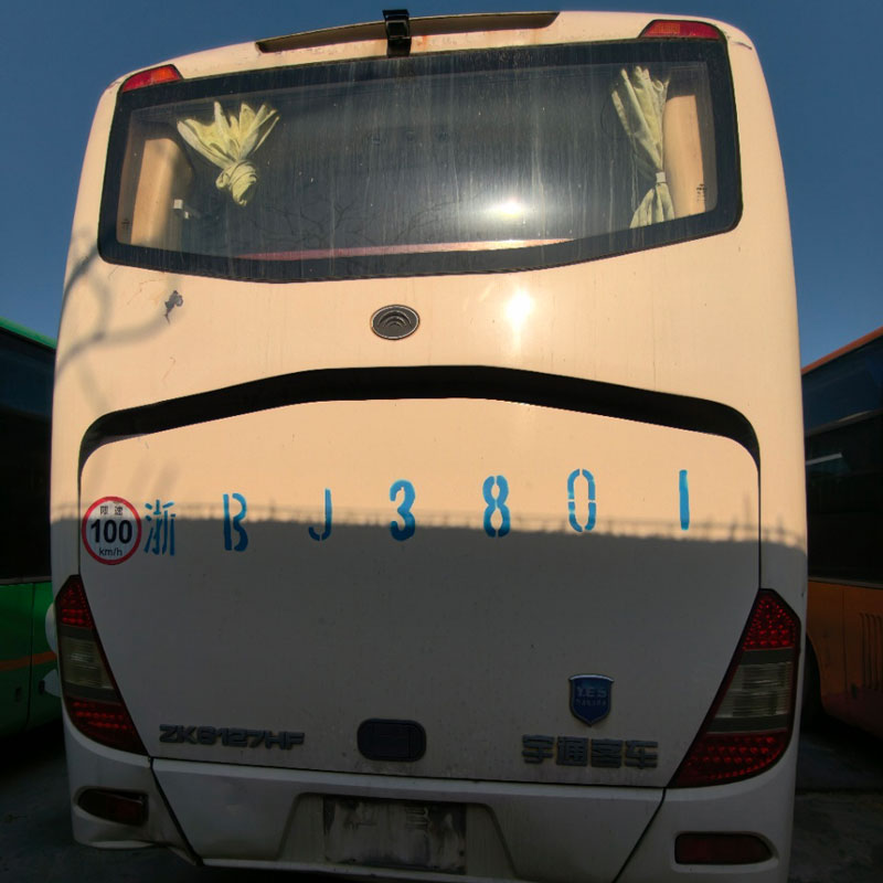 Autobús usado diesel de 65 asientos de Yutong
