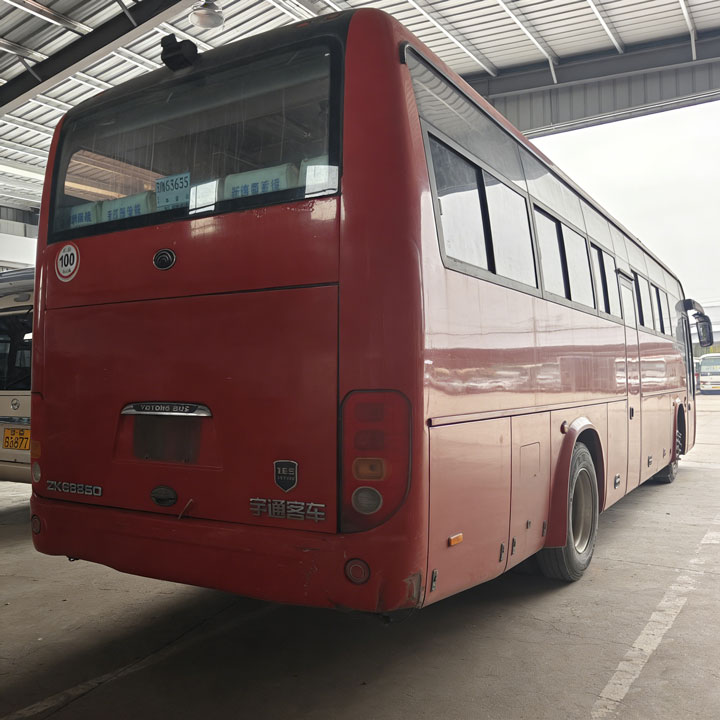 Autobús diésel de segunda mano Yutong de 35 asientos