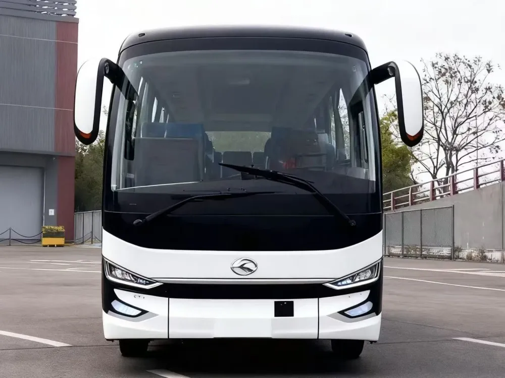 Autobús eléctrico puro usado de 52 asientos