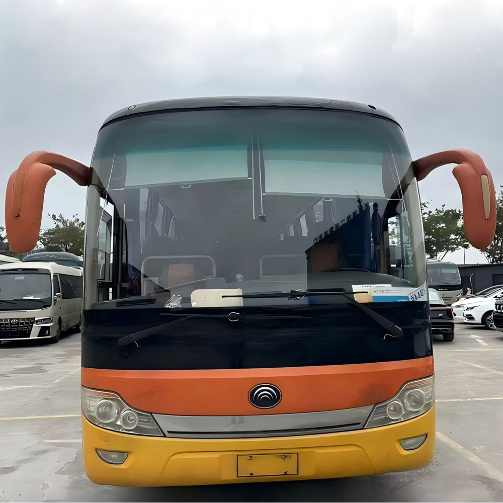 Autobús diésel usado de 70 asientos