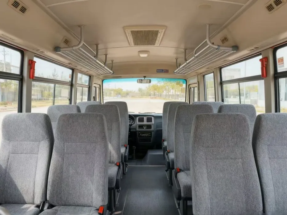 11 Seats Used Gasoline Bus