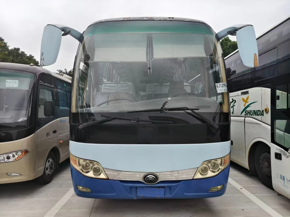 Autobús diésel usado Yutong de 10 m