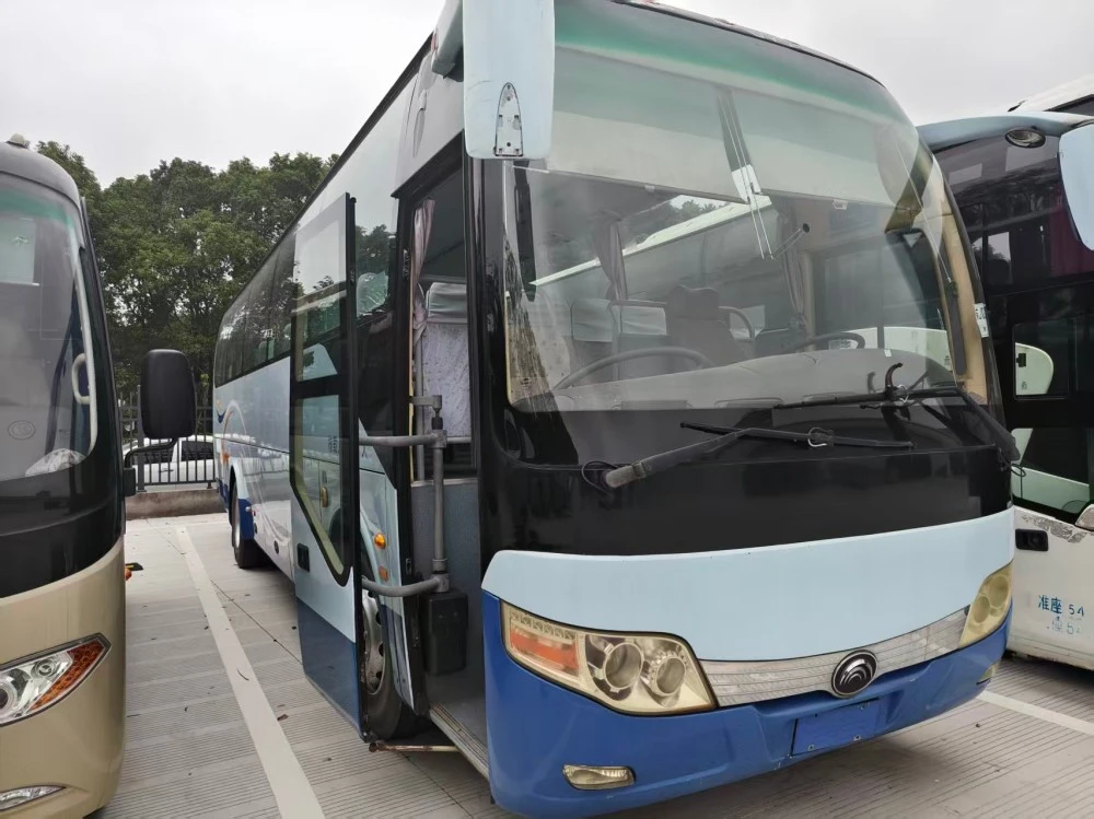 Autobús diésel usado Yutong de 10 m