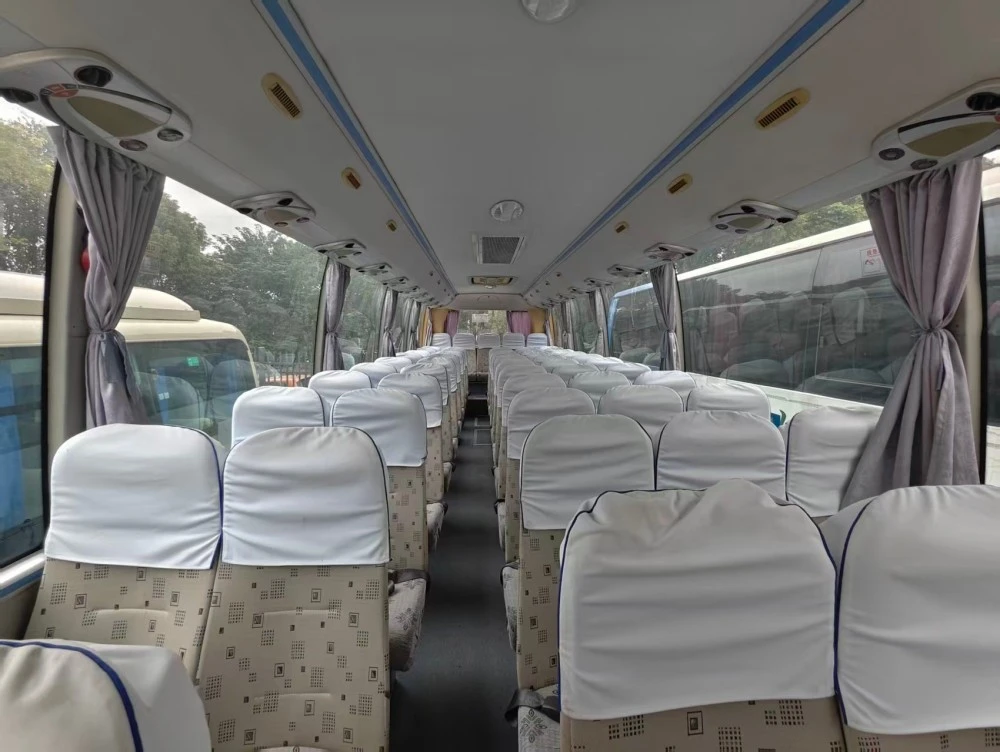 Autobús diésel usado Yutong de 10 m