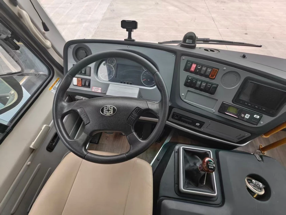 Autobús diésel usado Zhongtong de 6 m